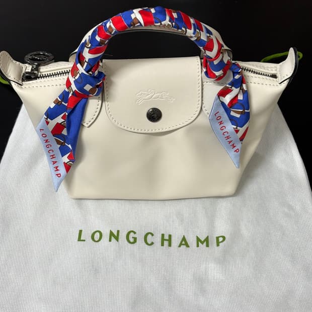 롱샴 희귀모델 르 플리아쥬 XS 탑 핸들백 (에크루) 아이보리