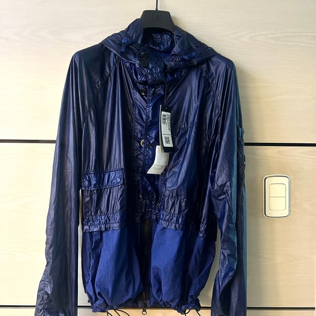 Cp Company 렌즈와펜 타일론 믹스드 후드 자켓 새상품
