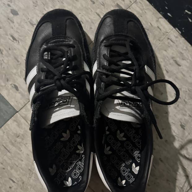 아디디스 스페지알레 핸드볼 코어 블랙 화이트