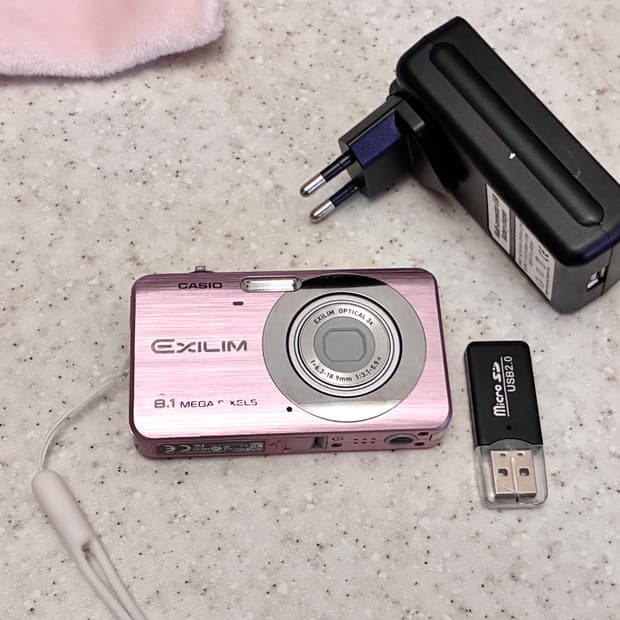(작례) 카시오 엑슬림 ex-z80 핑크 디카 디지털 카메라