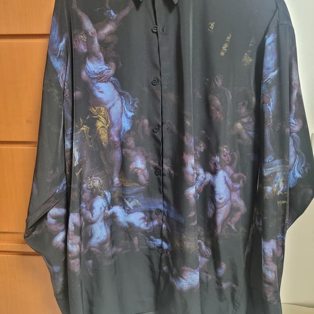 라드뮤지션 엔젤 프린팅 블랙 셔츠 44사이즈