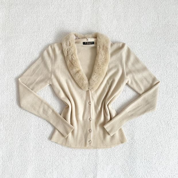 라떼갸루 라떼맛 퍼 슬림핏 가디건