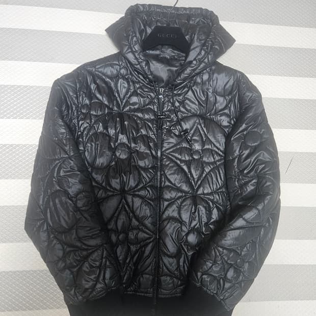 루이비통 플라워 패딩