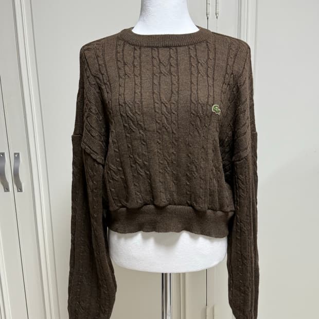 라코스테 브라운 크롭 니트