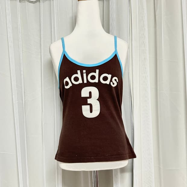 유일매물 아디다스 민초맛 스펠아웃 나시 탑 슬리브리스