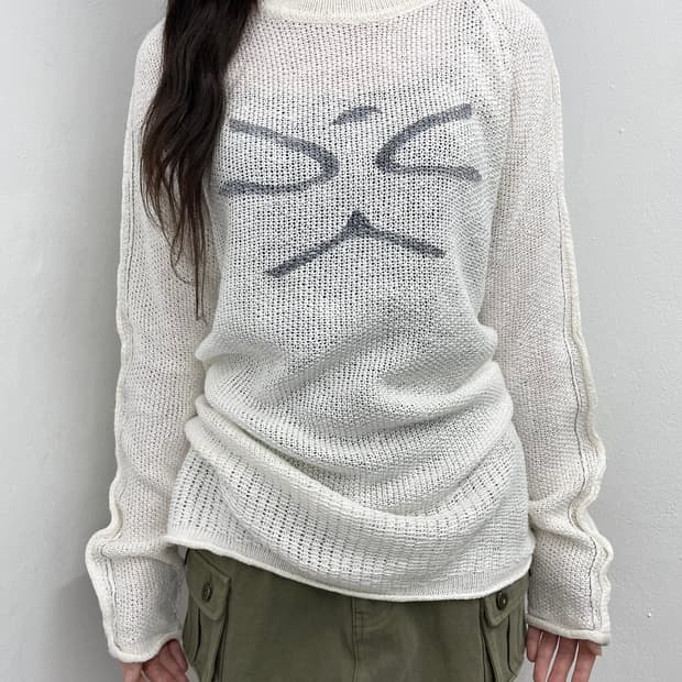 알마니 로고 디테일 니트