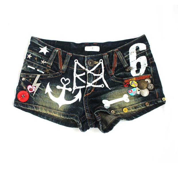Kitsch Hand-Drawn Y2K Denim shorts 