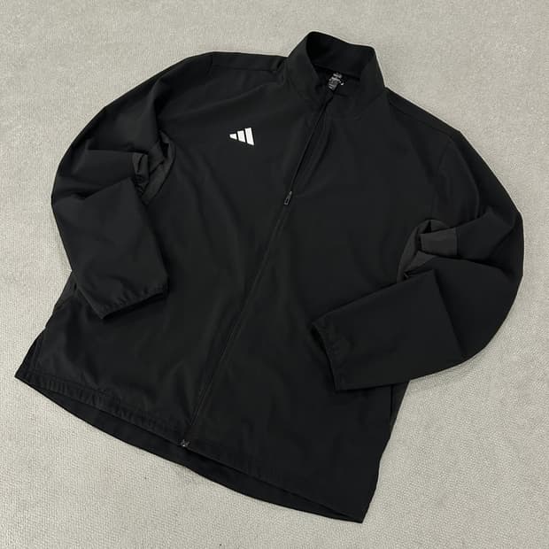 아디다스 블랙 트레이닝 바람막이 2XL
