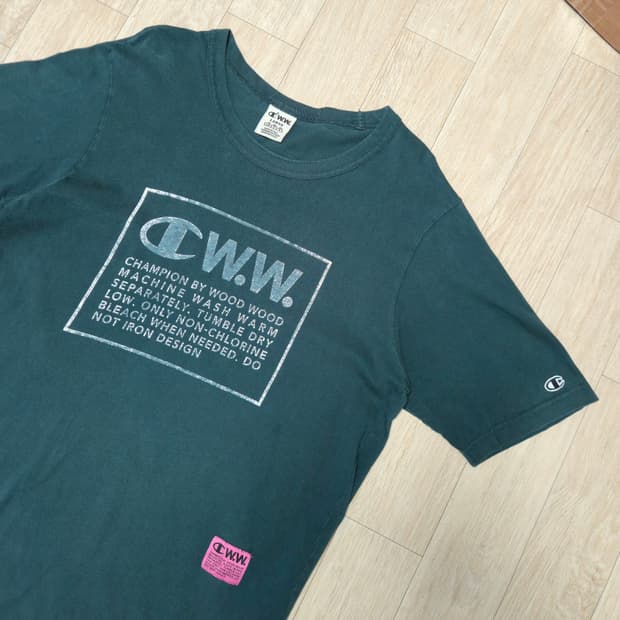 L) 챔피언 C.W.W. 그린 반팔티