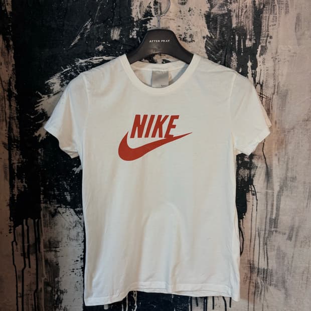Nike half t-shirt  