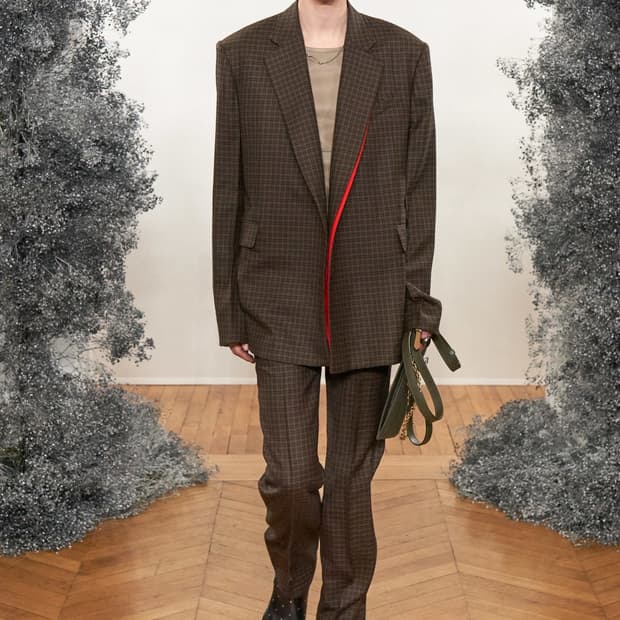 지방시(Givenchy) 런웨이 더블 블레이져