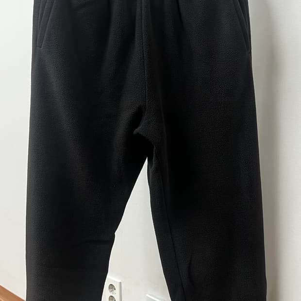 (새상품)이지갭 폴라플리스 팬츠 블랙M