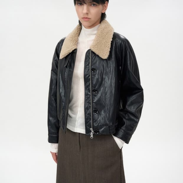 인사일런스 디태처블 퍼 레더 블루종 BLACK