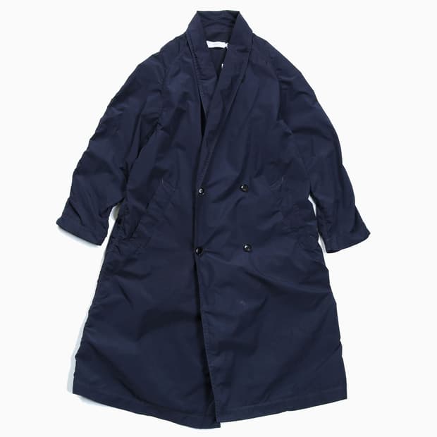 그라프페이퍼 숄카라 나일론 코트