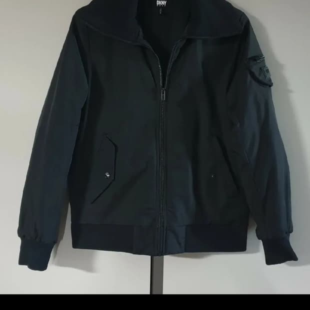 DKNY 여성 골프 패딩자켓. 싸이즈 m