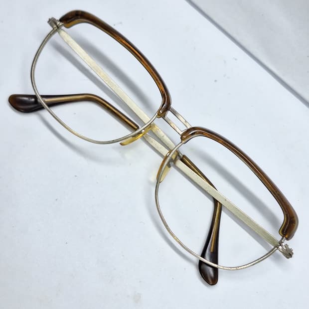 90s 일본 빈티지 브로우라인 슬림 하금테 안경테 55mm 클래식 앤틱 