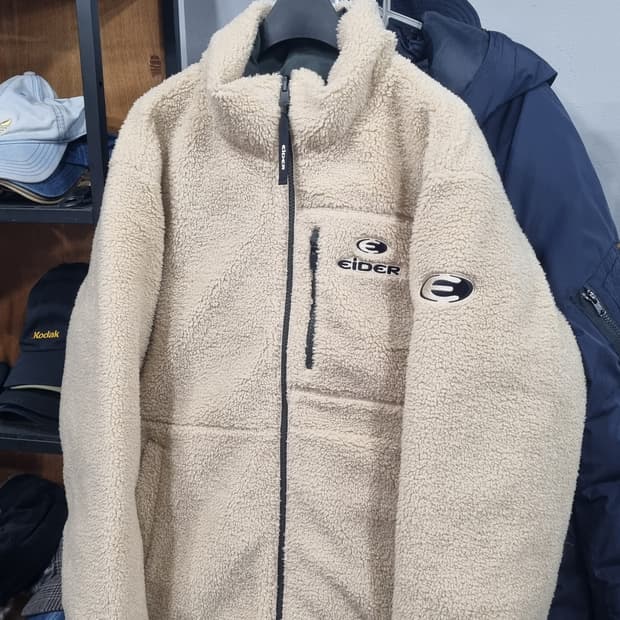 아이더 거위솜털 후리스 양면 집업점퍼 남성95적당 상태좋아요~