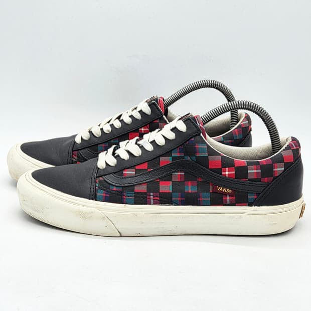 반스 볼트 x 바라쿠타 올드스쿨 VLT LX 타탄 (275)