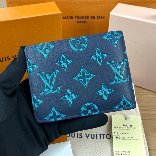 [정품] 루이비통 멀티플 월릿 반지갑
