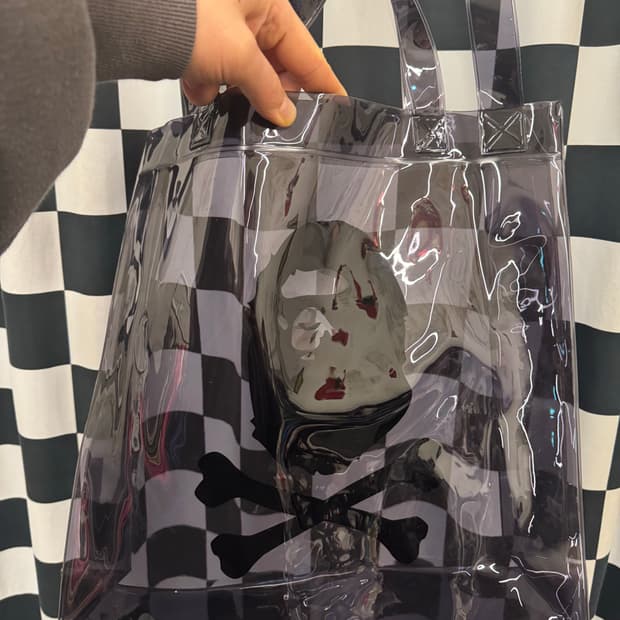 베이프 사루 크로스 pvc 크로스 쇼퍼백 미시착 새상품 처분 