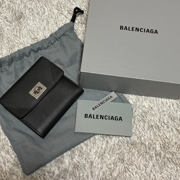 발렌시아가 로데오 미니지갑 급처