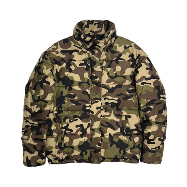 cotton on 카모 패딩