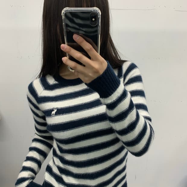 아베크롬비 스트라이프 니트