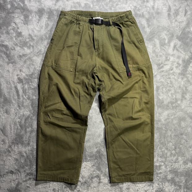 그라미치 올리브 코튼팬츠