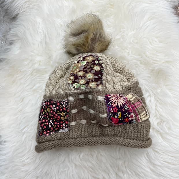 모리 패치 방울 비니🤎