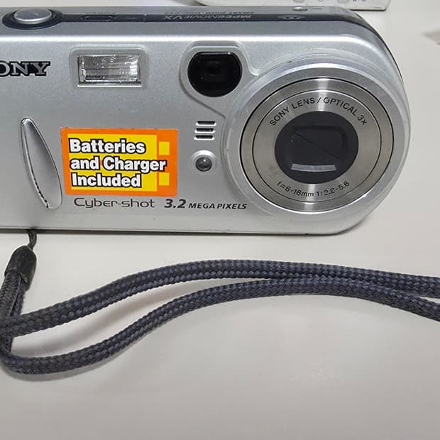 소니 사이버샷 DSC-P72 빈티지 디지털카메라