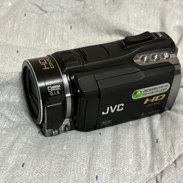 JVC 에버리오 GZ-HM400 캠코더