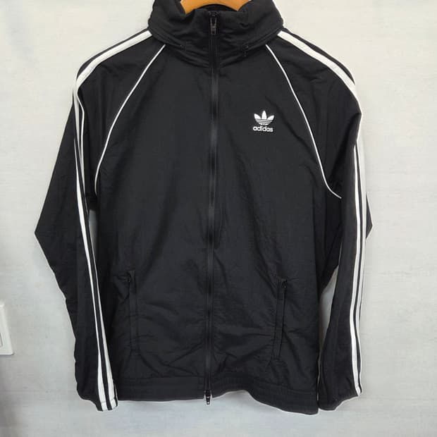 아디다스 슈퍼스타 윈드브레이커 투웨이 트랙 자켓 m