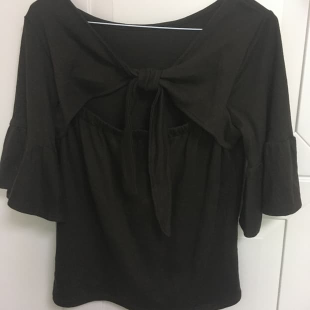 vintage twist top
