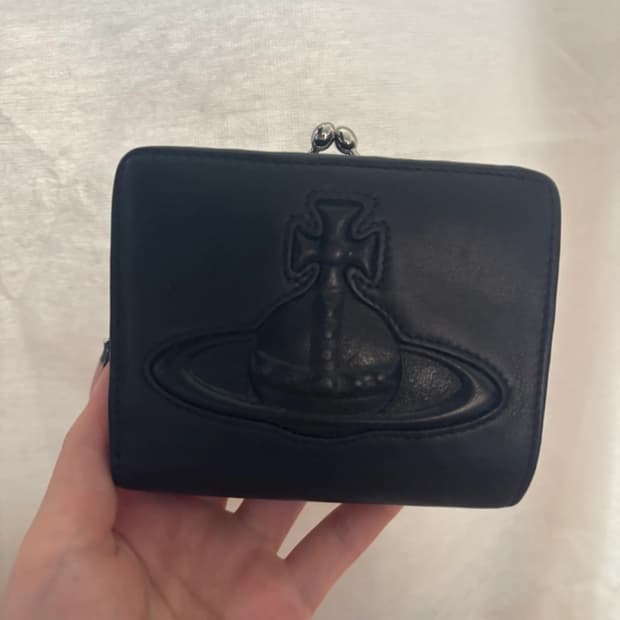 비비안웨스트우드 지갑