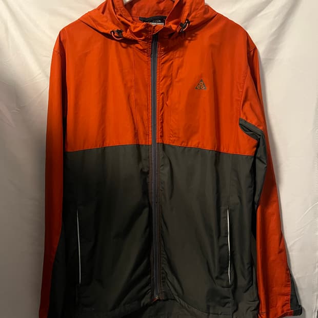 나이키 acg 바람막이