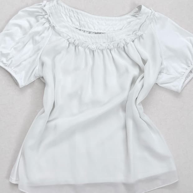 프릴 블라우스 소매 퍼프 Frill blouse