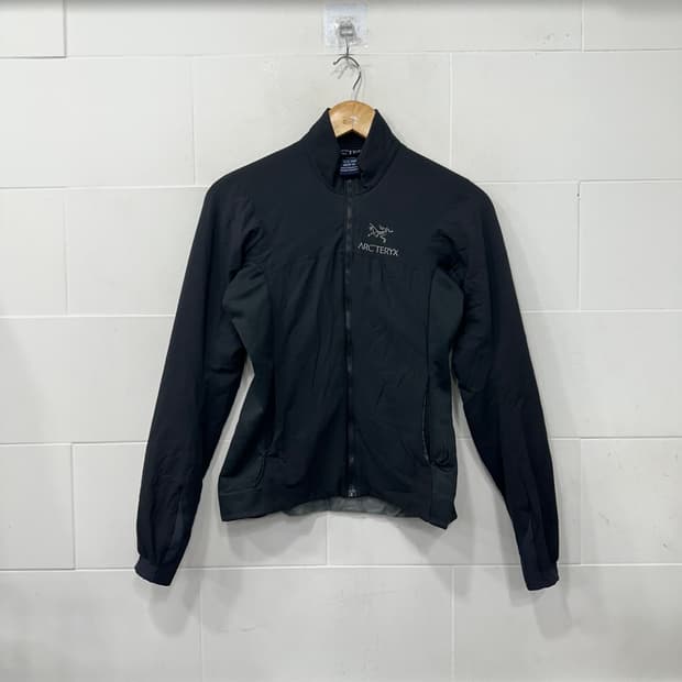 아크테릭스 아톰 자켓