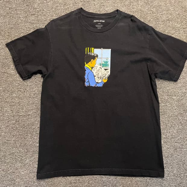 [100] Fucking Awesome 반팔티 L 