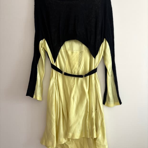 토가 풀라 모헤어 벨티드 원피스