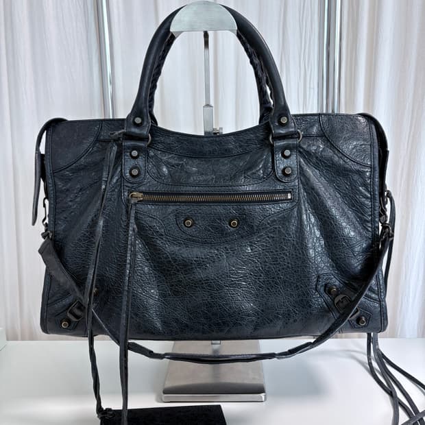 발렌시아가 시티 모터백 다크네이비