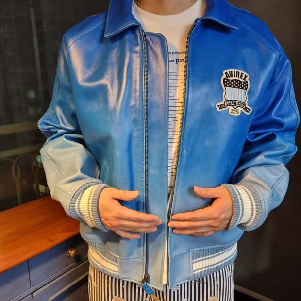 아비렉스 레더자켓 새상품 판매합니다 