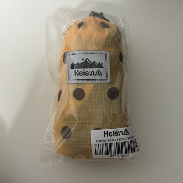 하이산 초경량 컴팩트 포켓백 v1 도트 옐로우 하이산 도트백 옐로우