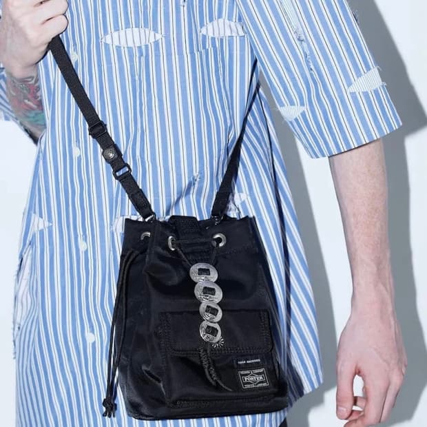 22ss 토가 포터 스트링백 블랙컬러