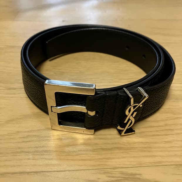 생로랑 ysl 남성용 블랙가죽벨트 판매합니다