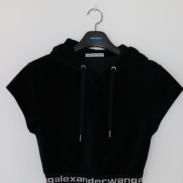 알렉산더왕 벨벳 크롭 후드 반팔 숏슬리브