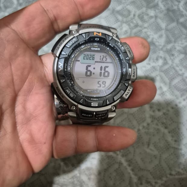 Casio protrek prg 240t