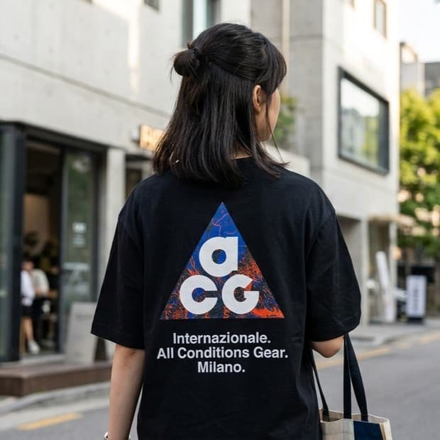 나이키 ACG 밀라노 그래픽 반팔 티셔츠 블랙
