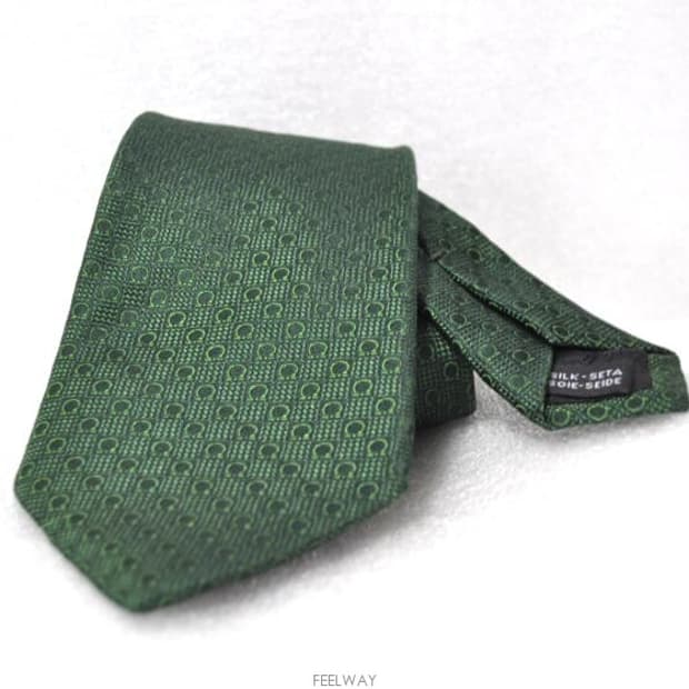 페레가모/남성간치니실크넥타이(정품)