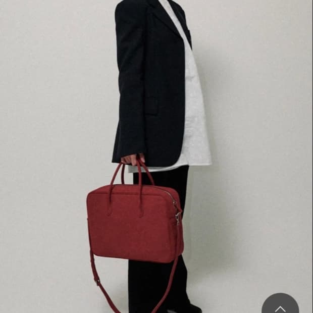 논뮤트 스퀘어백 브릭 레드(새상품)