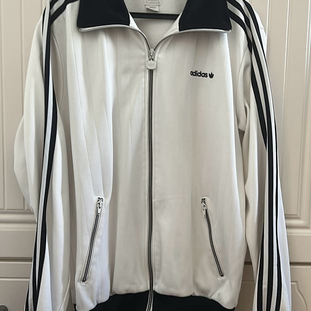 아디다스 베켄바우어 흰검 트랙탑 져지